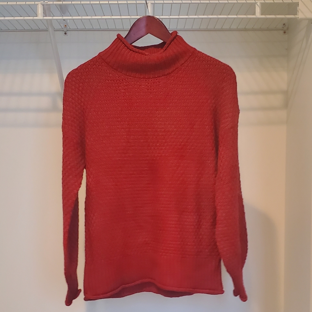 Red knit sweater, S